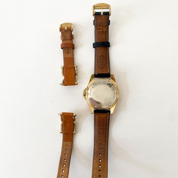 FOSSIL Genuine Leather Black Women’s watch extra brown Strap - Picture 6 of 8